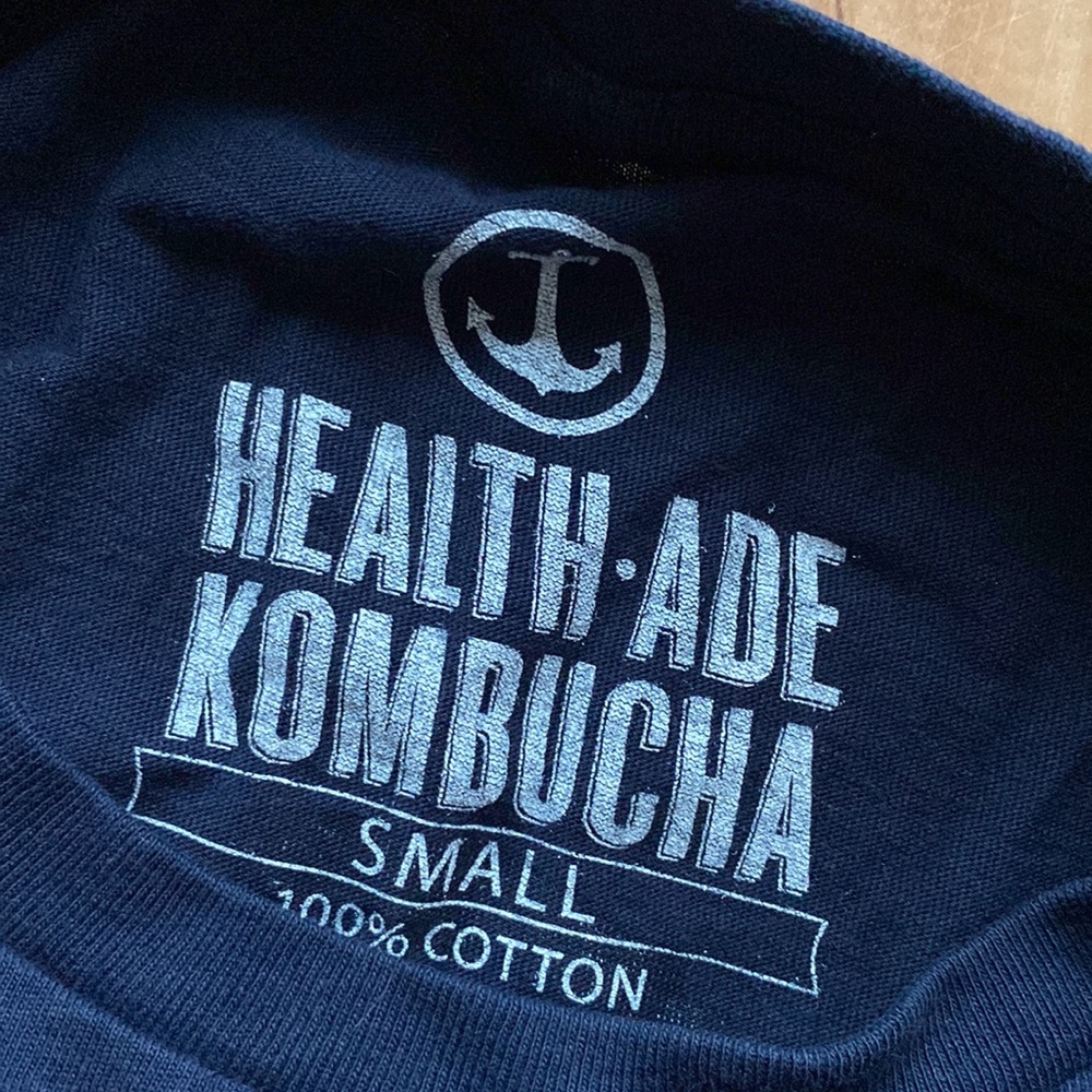 Health-Ade tee ⚓️ - Picture 3 of 3